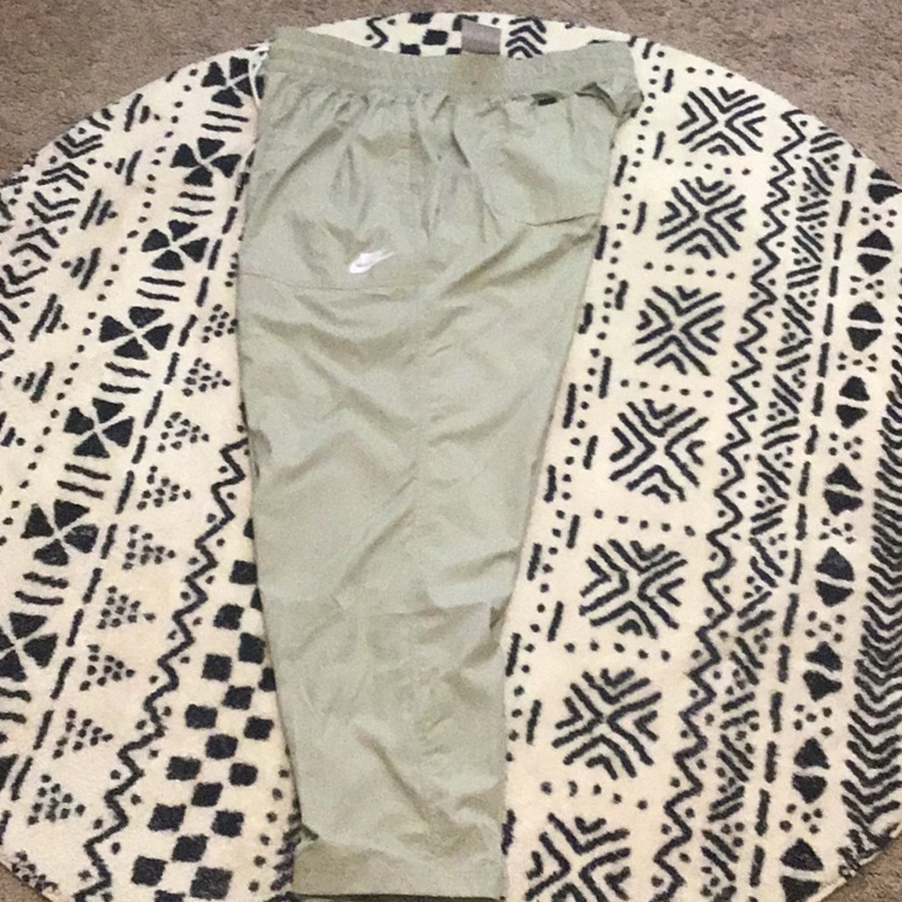 Nike Men’s Sportswear Pants